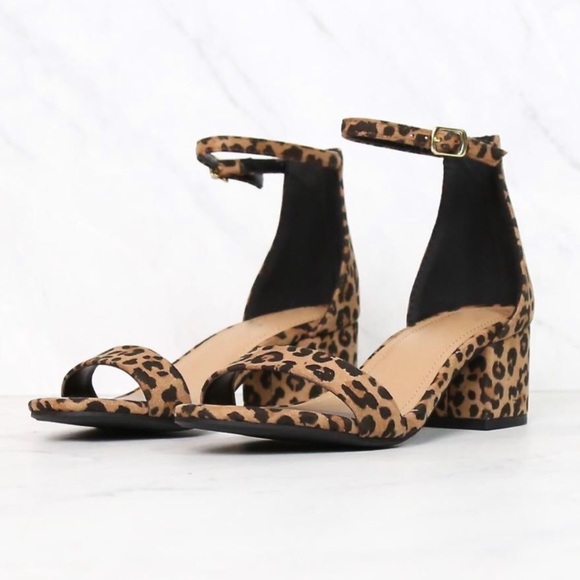 LAST PAIRS... SIZE 7 !!! Leopard Block Heel - Picture 2 of 3